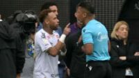 Fernandes equals assist record as Man Utd beat Forest